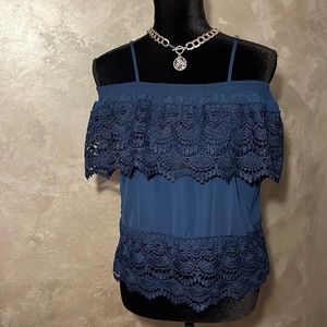 Lacey off the shoulder navy top, size medium (7-9), NWOT